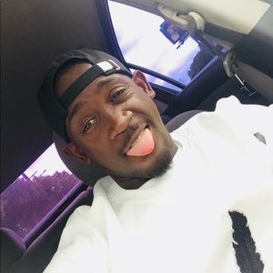 Meet your Posher, Donsha